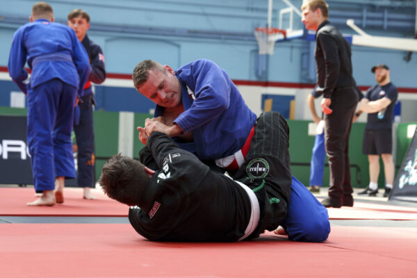 Pictured: Brazilian Jiu-Jitsu Competition during the Inter Services Martial Arts Championship 2022 held at HMS Nelson. 

MARTIAL ARTS INTER SERVICES CHAMPIONSHIP 2022

On 16th-17th July 2022, the Royal Navy Royal Marines Mixed Martial Arts Association hosted the Martial Arts Inter Services Championship 2022 at HMS Nelson, Portsmouth. It is the first Martial Arts Inter Services Championship since 2019, as COVID-19 discontinued 2020 and 2021 championships. 

Service members from a variety of martial arts disciplines, including Brazilian Jiu-Jitsu (BJJ), World Taekwondo Federation (WT), International Taekwondo Federation (ITF), and Kendo, competed in the Martial Arts Inter Services Championship 2022. The Army Karate team was unable to compete, so a different championship will be held for the Karate team later this year.

International Taekwondo Federation and Kendo competition was held on Saturday, 16th July 2022; World Taekwondo Federation and Brazilian Jiu-Jitsu competition was held on 17th July 2022.  

Brazilian Jiu-Jitsu is a combat sport and martial art that focuses on grappling and ground fighting. This year 53 Brazilian Jiu-Jitsu participants competed. Royal Air Force and British Army had good turnout, while the Royal Navy had five competitors. Royal Navy BJJ team won six gold medals in their various categories. For the Royal Navy, AB Emily Astbury, who is currently on physical trainer course, earned three gold medals, along with ET (ME) Rhys Gray from HMS Defender who won two golds and ET (ME) Harrison from HMS Queen Elizabeth who won one gold.